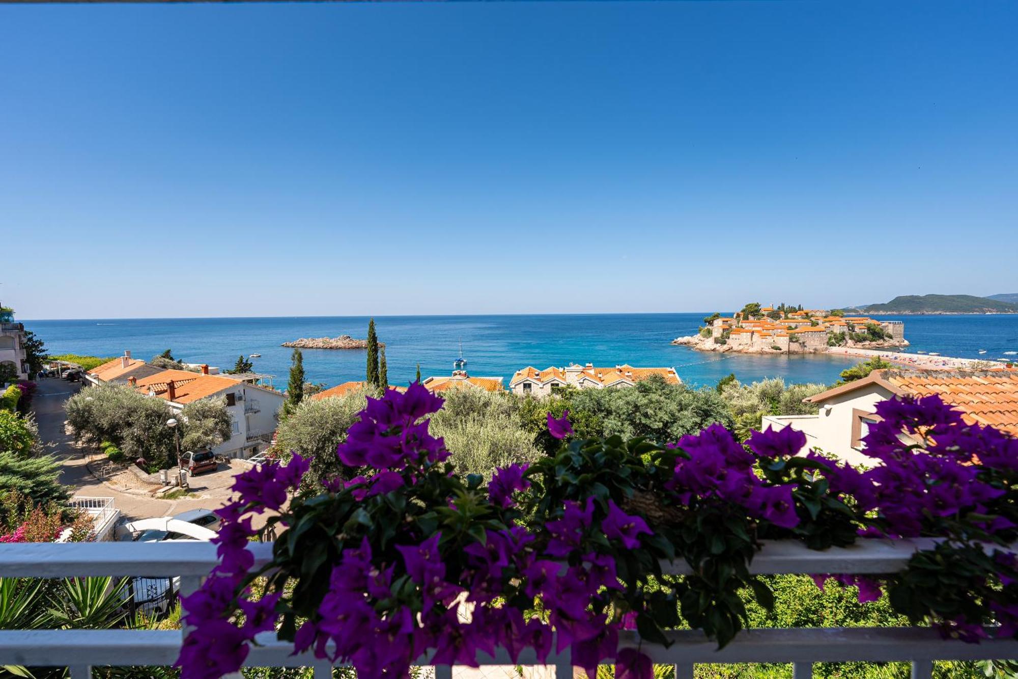 Sun Rose Apartments Sveti Stefan Kamer foto